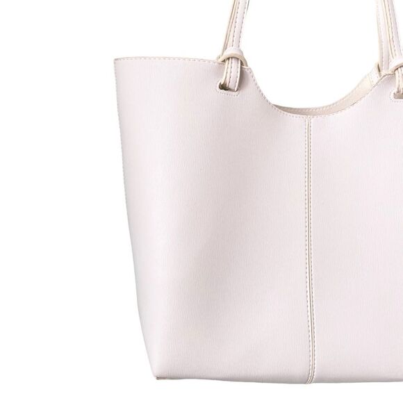 Neiman Marcus Classic White Tote Bag - Picture 4 of 10